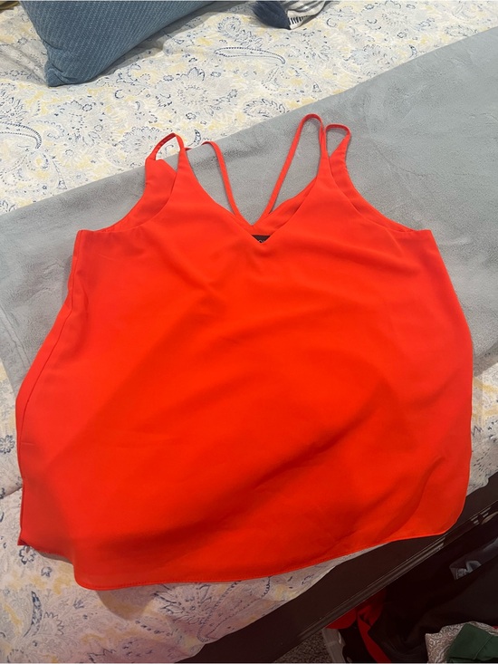 Topshop Tops - Topshop Vibrant Red V-Neck Spaghetti Strap Camisole